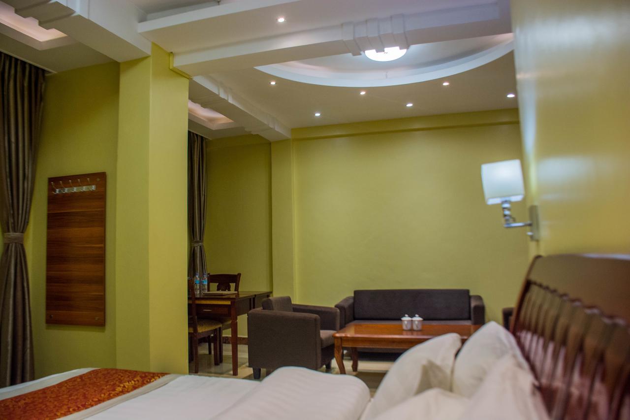 Hong Kong Hotel Dar es Salaam Exterior photo
